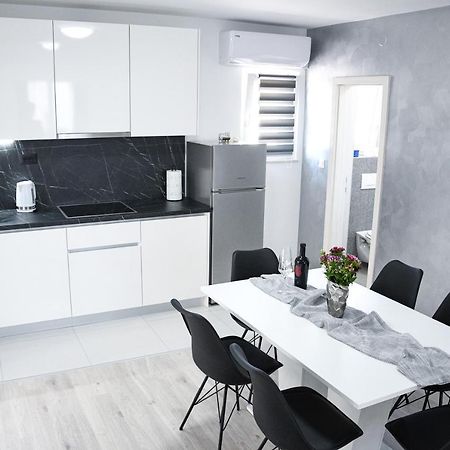 Apartment Light Stobrec Ngoại thất bức ảnh